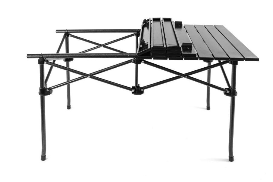 Lightweight outdoor dining table